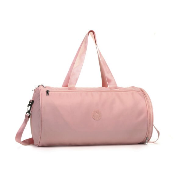52496 - Bolso Trendy T2  (+fotos)  Info: Correa desmontable. Botinero. Compartimento interno Composición: Nylon Alto: 27cm Ancho: 51cm Profundidad: 27cm - Imagen 4