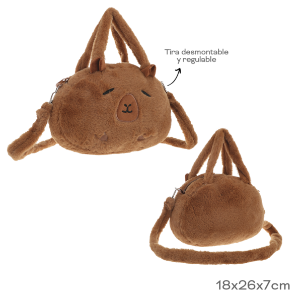53716 - Carterita Peluche Capibara +INFO+FOTOS  Info: Tira desmontable y regulable Composición: peluche Alto: 18cm Ancho: 26cm Profundidad: 7cm
